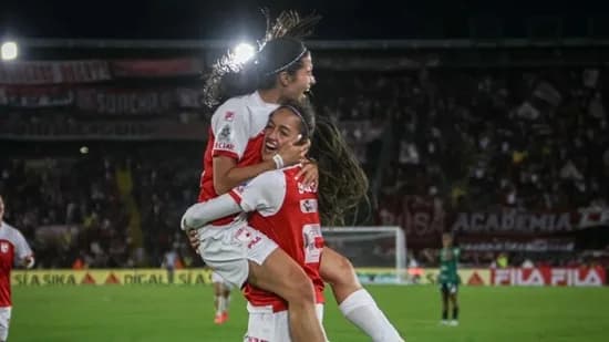 Santa Fe dio el primer golpe y le ganó al Deportivo Cali la final de ida en la Liga Femenina