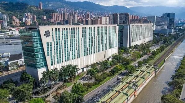 Modelo de corresponsales bancarios de Bancolombia atiende a 13 millones de usuarios mensualmente
