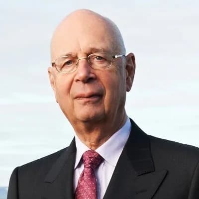 Klaus Schwab, fundador del Foro Económico Mundial que se realiza en Davos se retira de su cargo