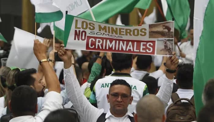 Mineros informales entraron en paro en Quibdó por “criminalización de su actividad”