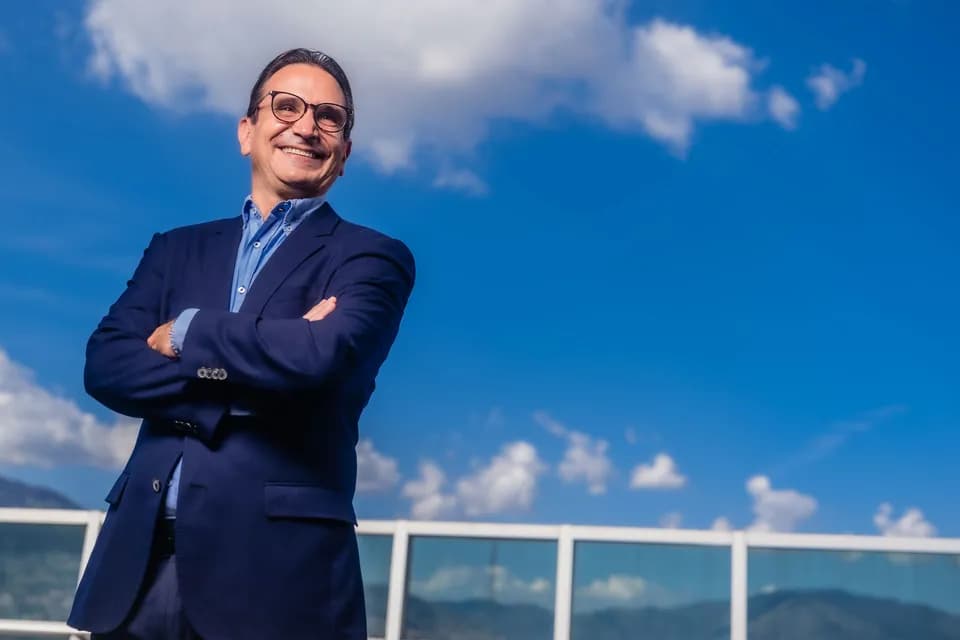 Presidente de Bancolombia expresa preocupación por la violencia y llama a fortalecer la cohesión social