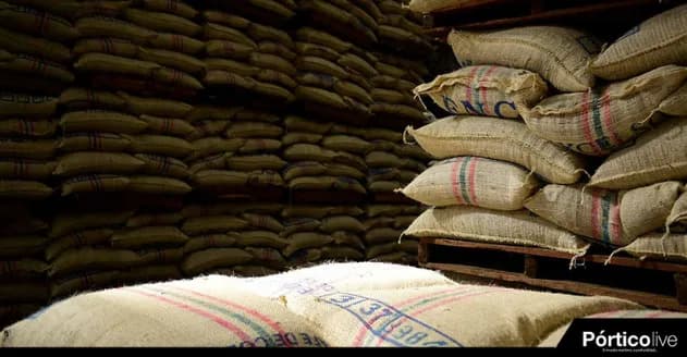 Precio del café suave colombiano en Nueva York bajó a US$1,92 y la carga en Colombia descendió desde $1.500.000 a $1.472.00