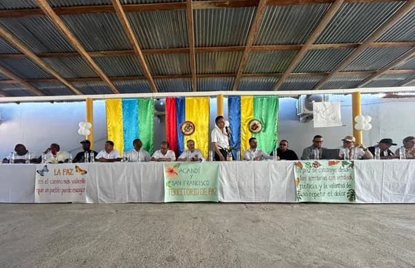 Gobierno Nacional y autodenominado ‘Ejército Gaitanista de Colombia’ revisan avances del proceso de paz en Chocó