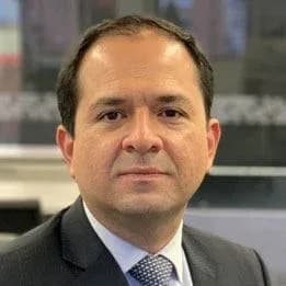 Jorge Adrián Rincón Plata fue designado como agente de Cumplimiento para la transmisión de la información relevante de Grupo Aval Acciones y Valores