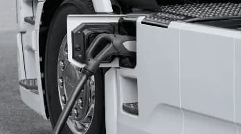 Scania lanzó Erinion, una nueva empresa especializada en la carga privada y semipública de vehículos eléctricos