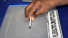 Cierran las votaciones de Plebiscito en Chile y comienza el conteo de votos: ministros llegan a La Moneda