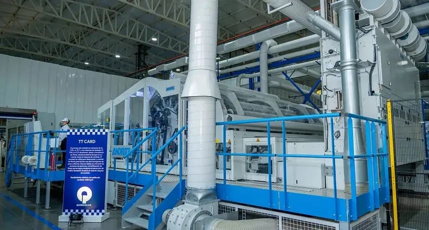 Tras inversión por $38.000 millones en línea de producción en Guarne (Antioquia), compañía colombiana Quimicolor prevé disminución significativa de importaciones de telas no tejidas