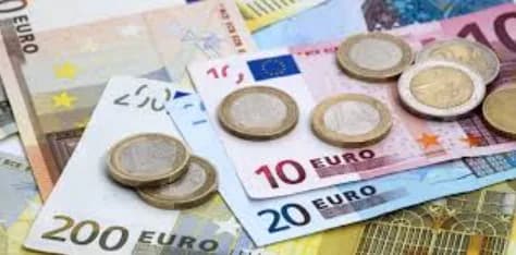 Tasas de cambio de monedas de reserva: euro se cotiza en $4.408,68; libra esterlina, en $5.221,68