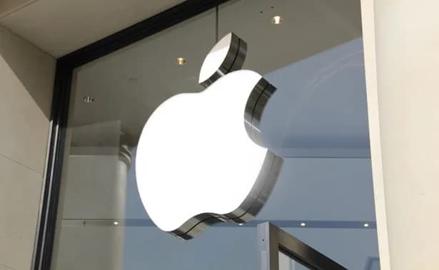 Los ingresos de Apple superaron las previsiones por el aumento del 22% en las ventas de iPhone