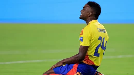 Jhon Córdoba se lesionó y Rafael Borré lo reemplazará en la concentración de la Selección Colombia Masculina de Mayores