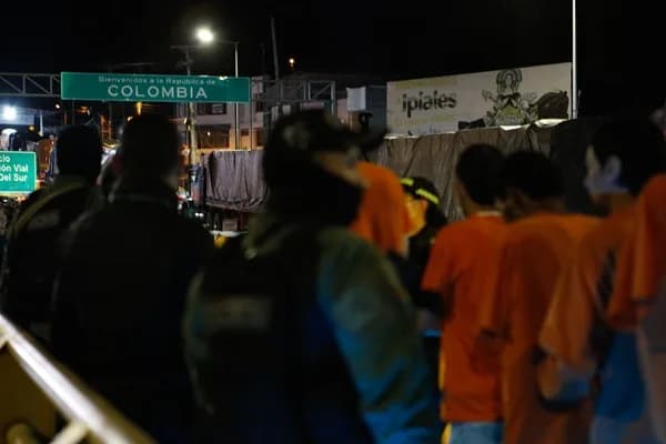 Colombia ya recibió 100 ciudadanos que regresaron desde Ecuador