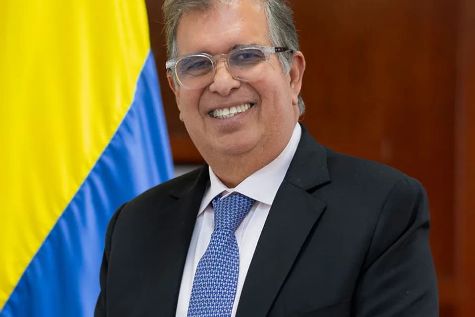 MinAmbiente anunció que expedirá una resolución para facilitar la instalación de baterías de almacenamiento de energía en proyectos de generación y transmisión