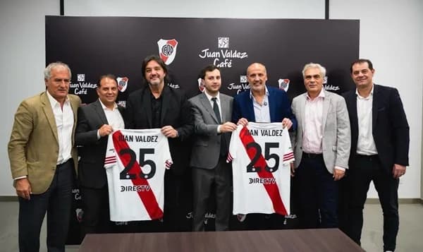 Juan Valdez se convierte en patrocinador oficial de café del Club Atlético River Plate, de Argentina