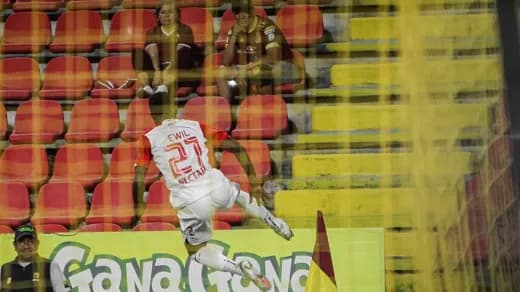 Santa Fe le ganó al Deportes Tolima y Llaneros empató ante Unión por el descenso por la segunda fecha de la Liga