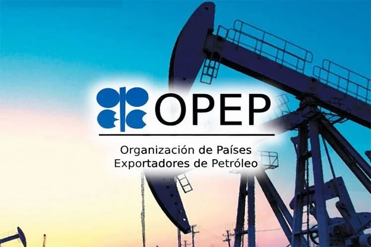La Opep+ decide este domingo si sigue aumentando su oferta de crudo en septiembre