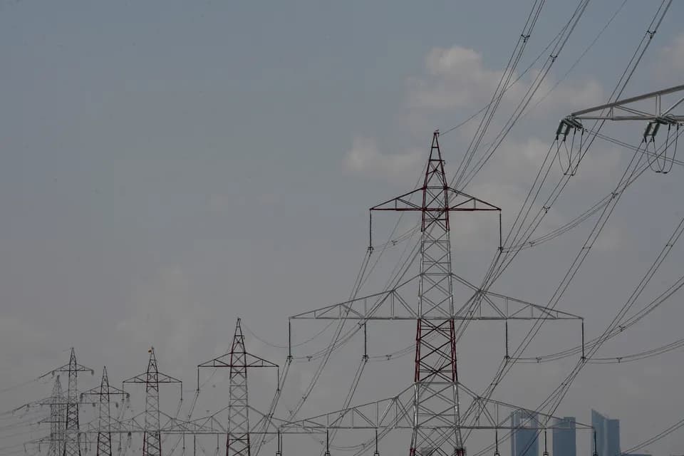 Gremios del sector energético piden a la nueva ministra priorizar la seguridad energética, la infraestructura y medidas frente al Fenómeno de El Niño