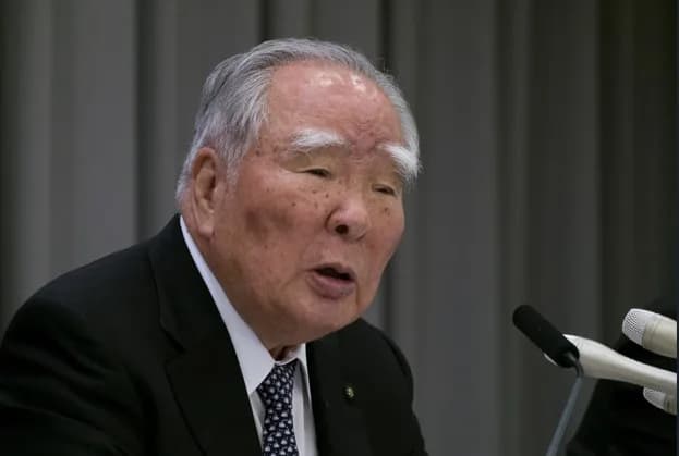 Murió Osamu Suzuki, fundador de uno de los principales fabricantes mundiales de autos y motos