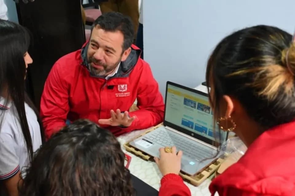 ‘Conexión Social’ alcanzó la meta de hogares conectados a internet gratis en Bogotá