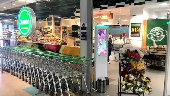 En ocho primeros meses del 2026, ingresos de grandes almacenes e hipermercados en Colombia crecieron 11,6%, frente a igual periodo del 2025