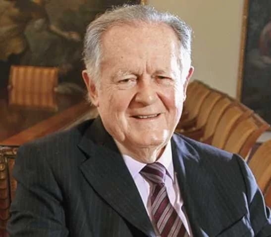 Luis Carlos Sarmiento Ángulo, destacó el papel de los medios en las decisiones ciudadanas y  planteó la importancia de proteger la independencia editorial