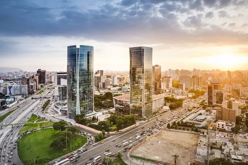 Bbva destacó crecimiento del PBI peruano de 4,5% en julio y proyectó expansión de 2,5% para este año