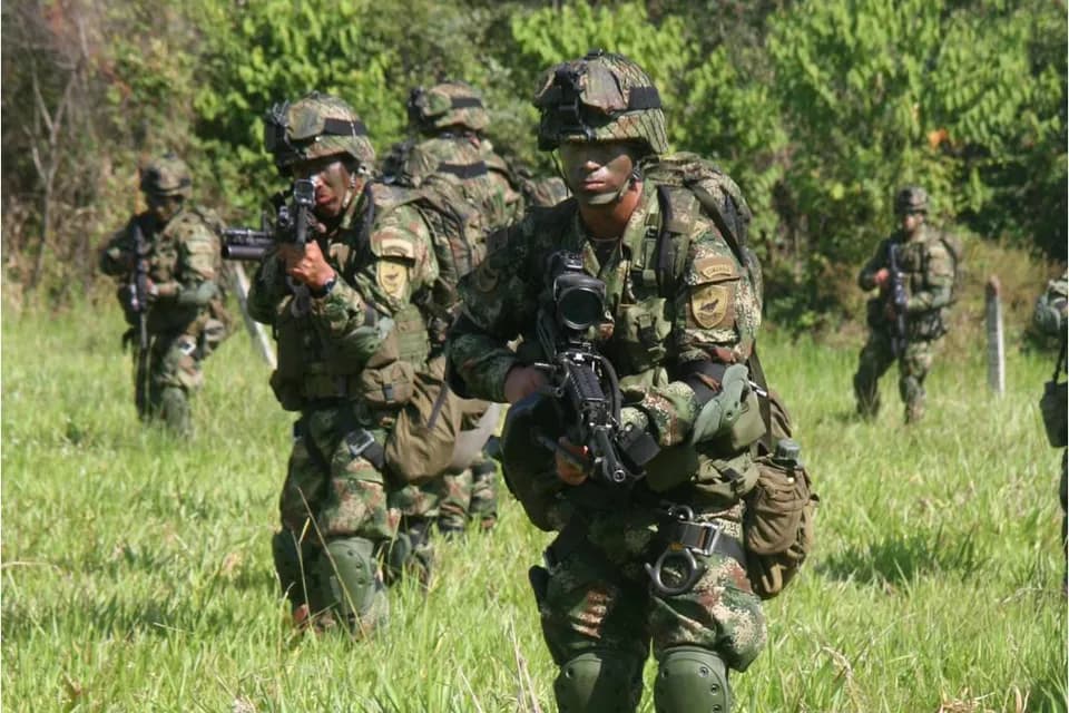 Cuatro militares muertos y ocho heridos tras combates con miembros del Clan del Golfo en Bolívar