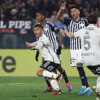 Colo Colo venció a Junior en partido de ida de los octavos de final de la Copa Conmebol Libertadores