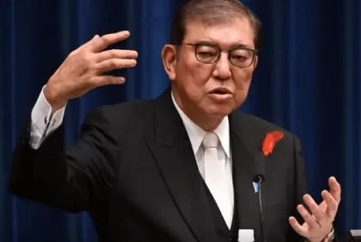 La coalición gobernante de Japón perdió la mayoría en un golpe para el nuevo primer ministro Ishiba