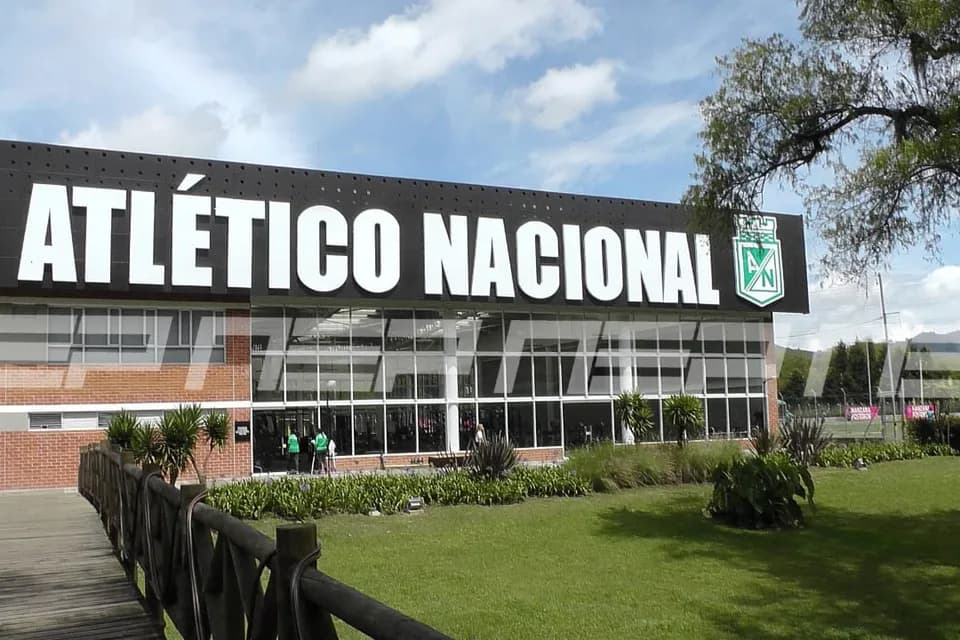 Snaau, startup colombiana dedicada a la venta y distribución de software, ahora será patrocinador de Atlético Nacional femenino