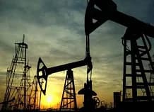 Los precios del petróleo subieron a medida que el mayor riesgo geopolítico exacerba la preocupación por la oferta