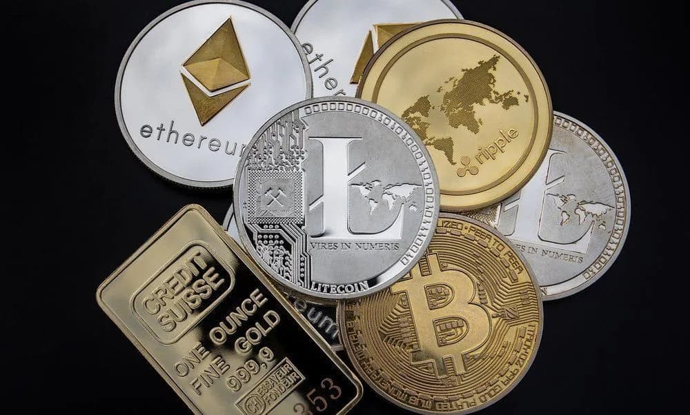 Tasas de cambio de monedas de reserva: euro se cotiza en $4.060,38; libra esterlina, en $4.749,53