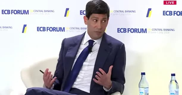 Warsh se negó a dar pistas sobre la decisión de tasas de la Fed en julio, pero afirmó que la inflación es demasiado alta