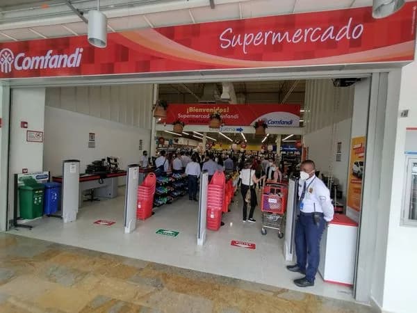 Empresa santandereana Unidrogas adquirió control de 97 droguerías de la Caja de Compensación Familiar del Valle del Cauca-Comfamiliar Andi, Comfandi