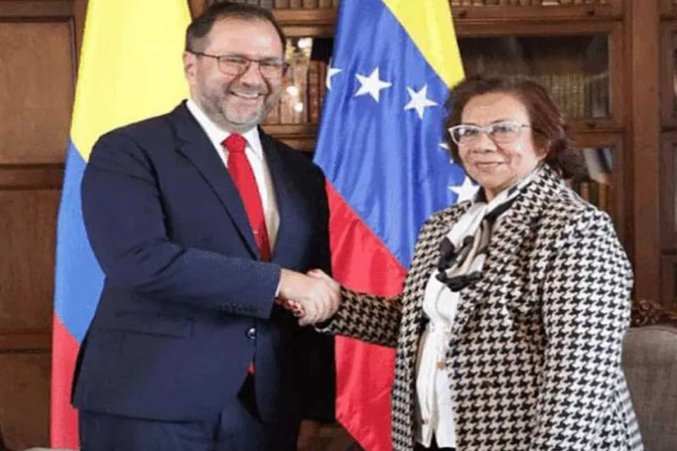 Colombia y venezuela acordaron crear una Zona Económica Binacional para impulsar el comercio transfronterizo