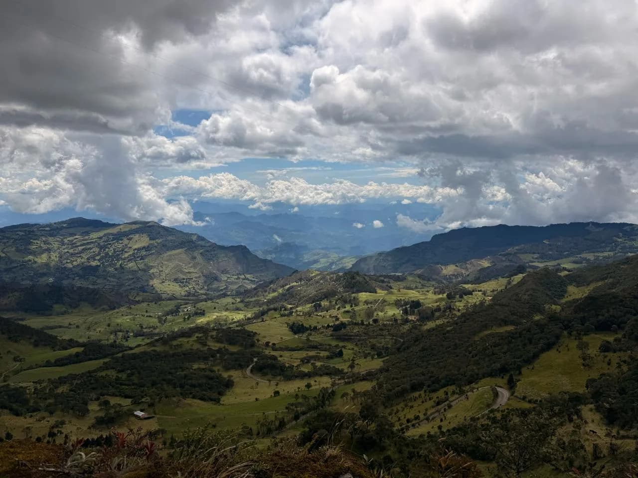 MinAmbiente revocó reserva natural de 1.499 hectáreas cerca del Páramo de Santurbán tras irregularidades identificadas en el proceso