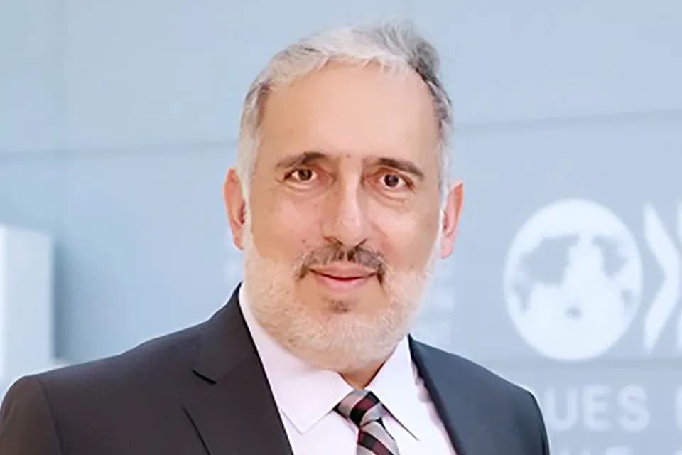 Luis Fernando Medina saca una nariz de ventaja para ser el nuevo ministro de Hacienda y Crédito Público de Colombia