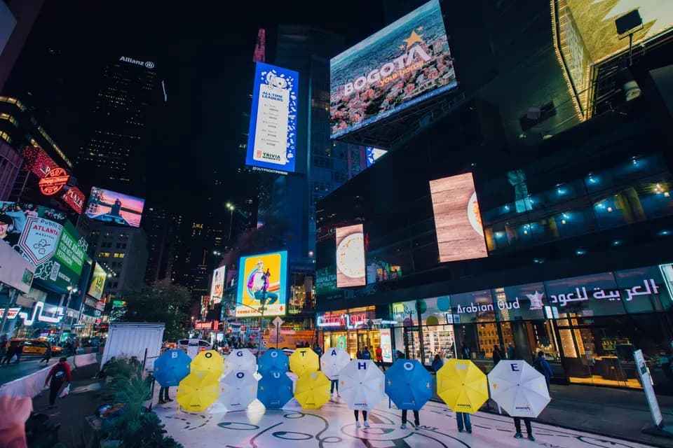 Con el fin de atraer más inversión y turistas, Bogotá llegó a las pantallas del Time Square en Nueva York