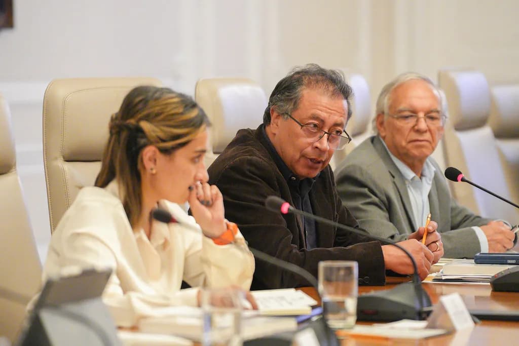 Petro se pronunció tras la renuncia de Laura Sarabia, dijo que hay que poner el corazón antes que la codicia, tras salida de la excanciller por lío de Thomas Greg