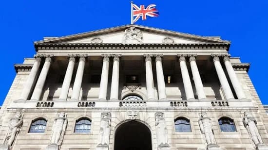 Banco de Inglaterra mantuvo quietas sus tasas en 5,25%, en línea con las expectativas