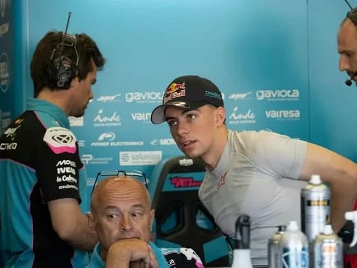El colombiano David Alonso saldrá desde la casilla 20 en el GP de Chequia del Moto2