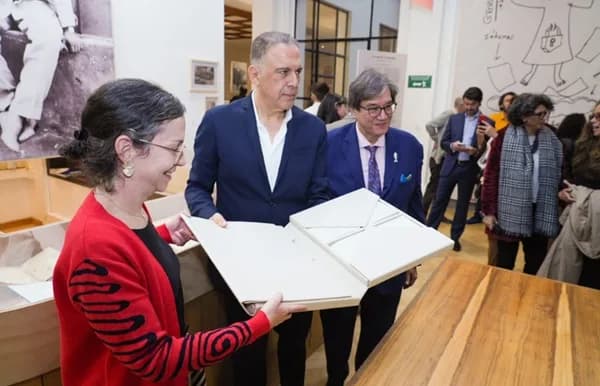 Los guiones de la serie "Cien años de soledad" llegan a las colecciones de la Biblioteca Nacional de Colombia