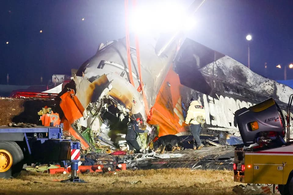 A 179 ascienden los muertos en el accidente aéreo en Corea del Sur