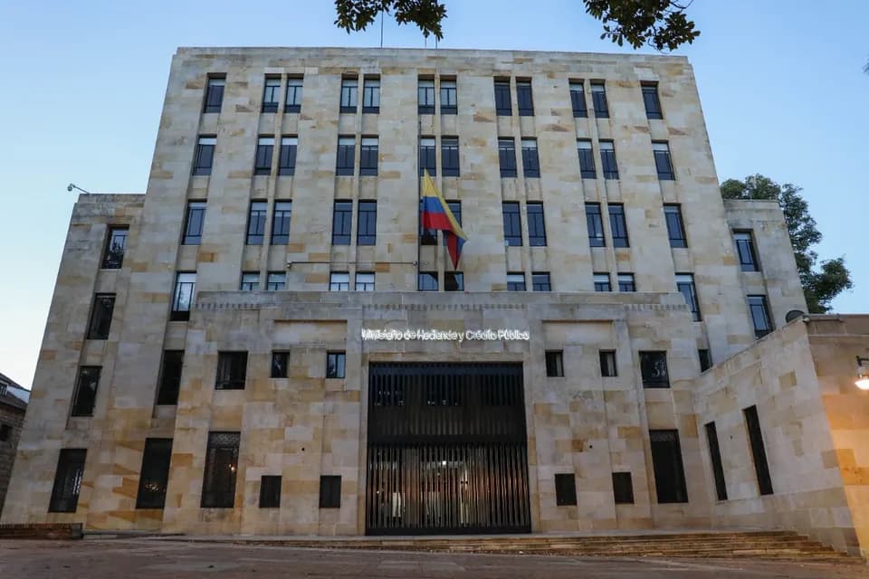 Al tercer trimestre de 2023, Colombia pagó el 66,2% de las obligaciones externas contempladas en el Presupuesto de la Nación y el 77,8% de las internas