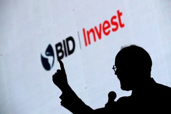 BID Invest adjudicó $76.500 millones en bonos sociales a una tasa del 12,48 % E.A.