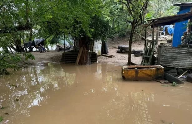 Alerta roja por desborde del río Magdalena en La Dorada; alcanzó una altura de 5.30 metros y hay 150 familias damnificadas